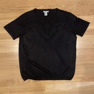 medium black short sleeve light sweater
